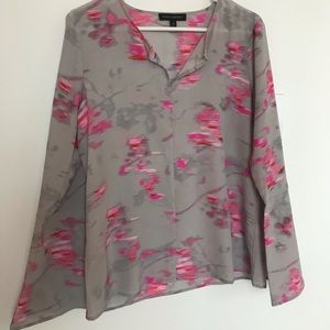 Silk Banana Republic, Bell Sleeve Blouse